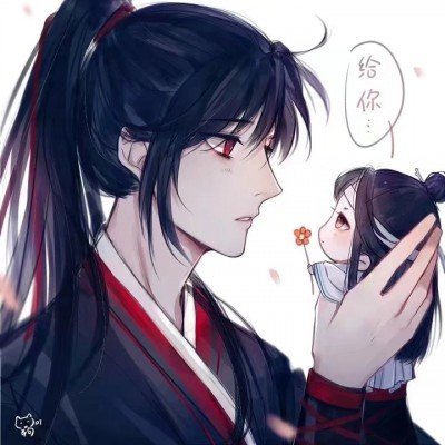 男孩生日许愿 吹蜡烛的瞬间我也笑了